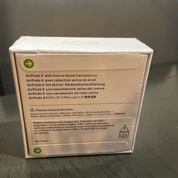 Apple AirPods with Active Noise Cancellation